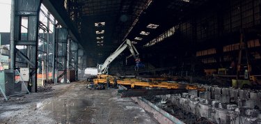 Démolition de bâtiments industriels dans l’Est