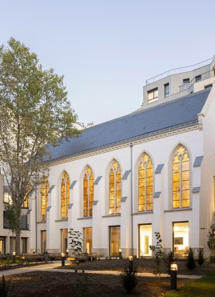 La Maison Saint-Charles, dans le 15e arrondissement de Paris, réhabilitée par VINCI IMMOBILIER