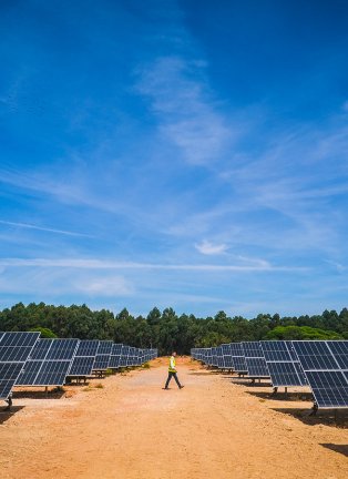 Mise en service de la centrale solaire aéroportuaire de Faro