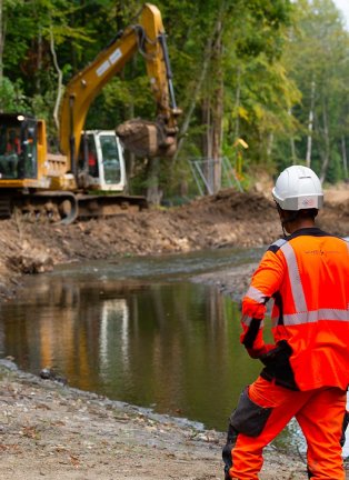 Collaborateur d'Equo Vivo, la marque de VINCI Construction dédiée à la réalisation de projets d'aménagements écologiques
