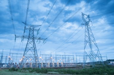 Lignes électriques à très haute tension au Brésil