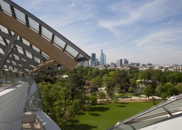 Vue de la Défense depuis le toit de la Fondation Vuitton
