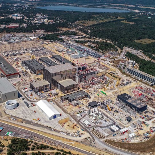 Vue aérienne du projet ITER à Cadarache