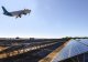 L’aéroport de Faro, géré par VINCI Airports, est équipé d’une centrale solaire qui garantit son approvisionnement en énergie électrique décarbonée