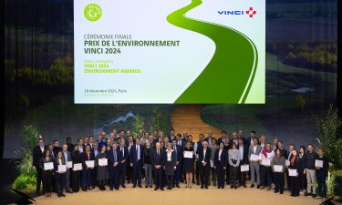 Photo de groupe à la cérémonie du prix de l'environnement 2024. © Alexis Toureau