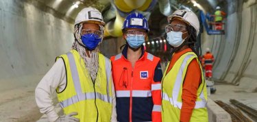 Faire découvrir les métiers de VINCI à des jeunes filles de quartiers prioritaires