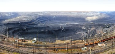 Ingénierie dans une mine de charbon à ciel ouvert