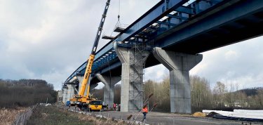 Démarrage du hourdis pour le viaduc de Langeais sur l’A85