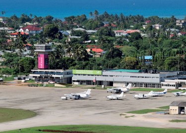 Taxiways sur l’aéroport de Zanzibar