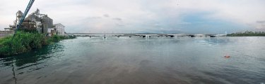 Pont sur le Wouri