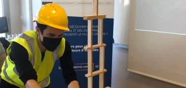 Un nouveau format pour les stages de 3e Give Me Five