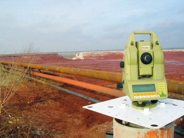 Monitoring automatique d’un réservoir de boues rouges