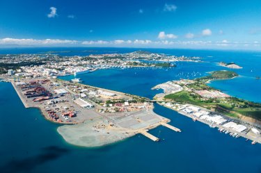 Travaux portuaires à Nouméa