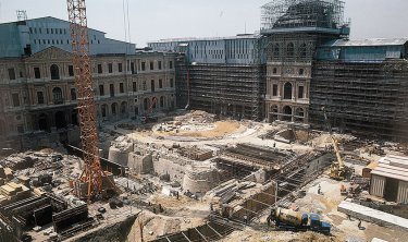 L’aménagement du Grand Louvre fête ses trente ans