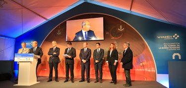 Mise en circulation et inauguration du tunnel de la Borne Romaine