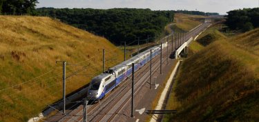 Premier train à grande vitesse d’essai sur la LGV SEA