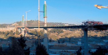 Travaux sur le pont de Constantine