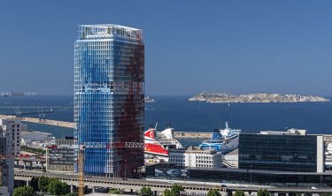 La tour La Marseillaise haute en couleur