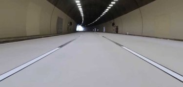 Projet pilote de revêtement de chaussée en tunnel