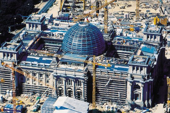 Reichstag de Berlin : protection incendie + climatsation "plafond froid"
