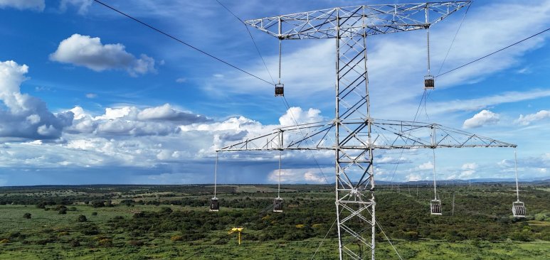 Electricity transmission lines in Brazil