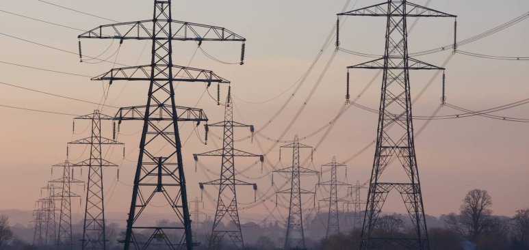 Vue d'une ligne à haute tension