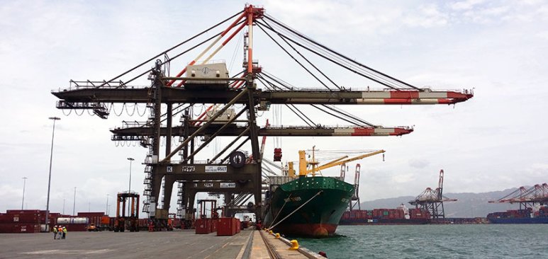 VINCI wins the contract to extend the port of Kingston, Jamaica, for CMA CGM