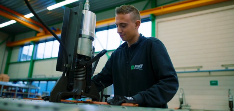 VINCI has reached an agreement for the acquisition of RH Marine and Bakker Sliedrecht in the Netherlands