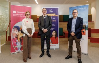 Signature du partenariat VINCI EPF Elles Bougent