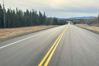 Route en Colombie-Britannique au Canada