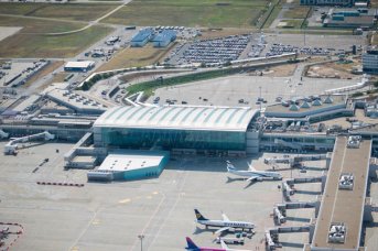 VINCI acquires a 20% shareholding in the Budapest airport concession company and becomes the platform operator