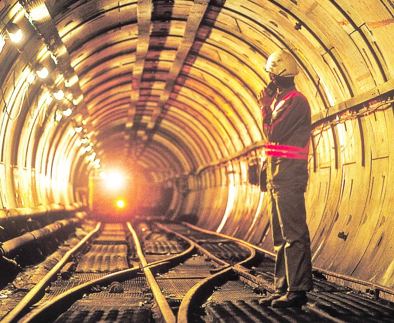 Ouvrier dans le Tunnel sous la Manche